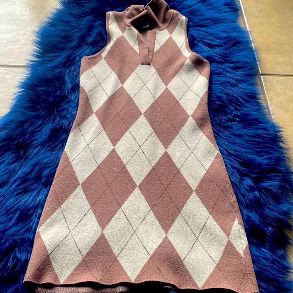 Sleeveless sweater dress